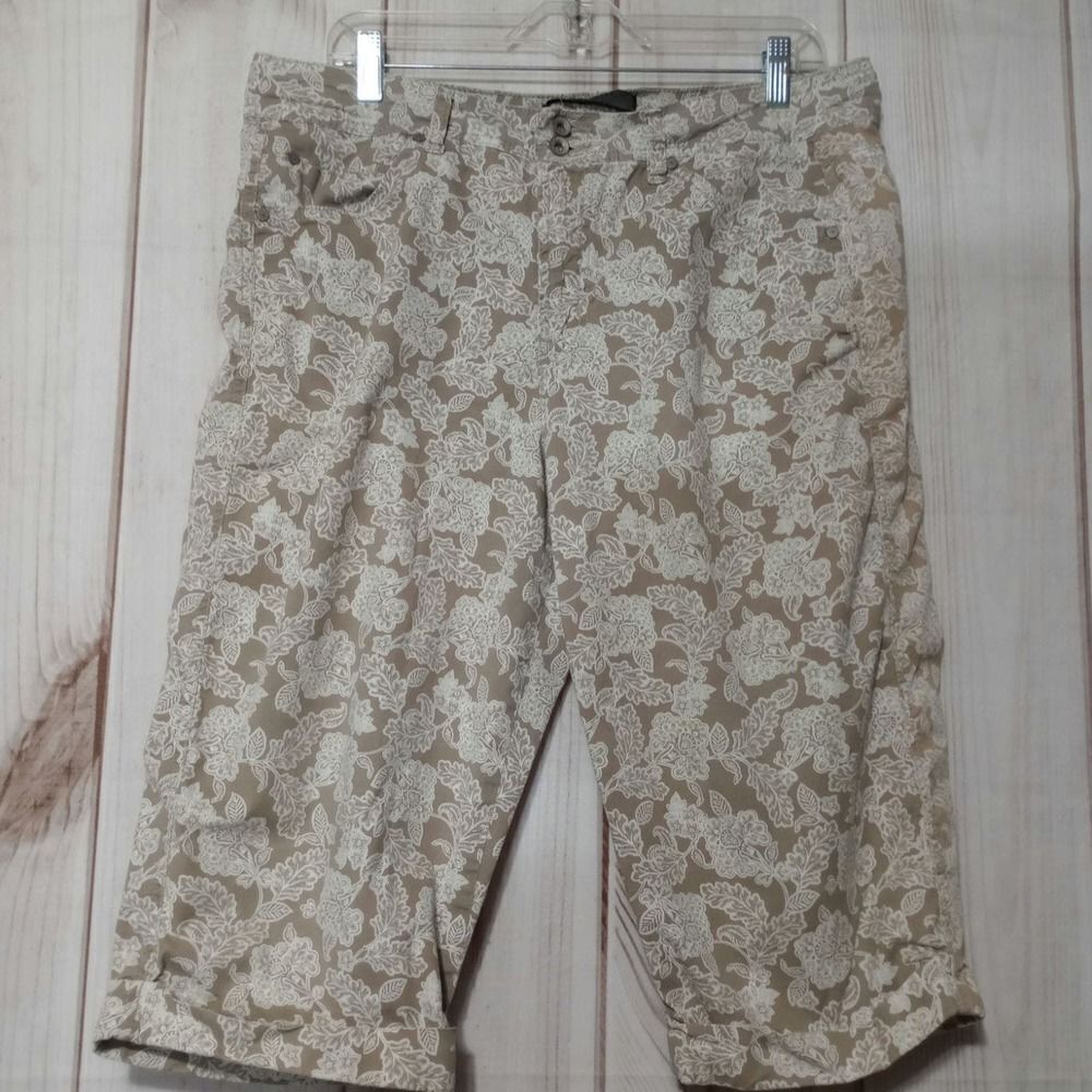 Nine West Jeans Womens 16 Tan White Floral Capri Pants Cropped Cuffed Stretch